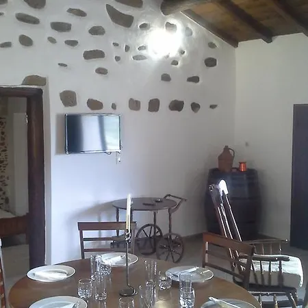 Traditional House Koukounara *
