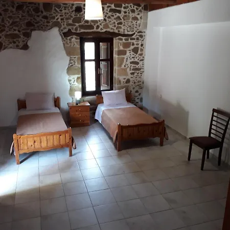 Country house Traditional House Koukounara *