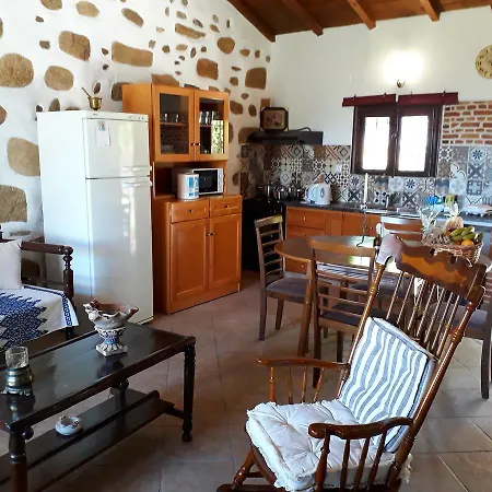 Traditional House Koukounara * Kissamos